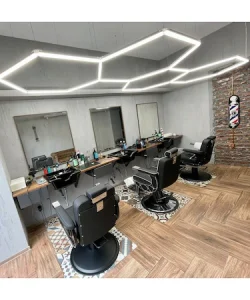 Hexa Light – iluminare profesională pentru salon de frizerie și coafor