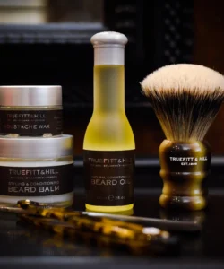 Ulei de barba Truefitt & Hill Beard Oil 60ml - imagine 3
